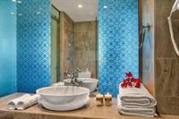 Hermes Suites Batsíon Dış mekan fotoğraf
